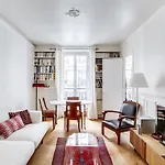 Delambre, F2 A Montparnasse Luxembourg